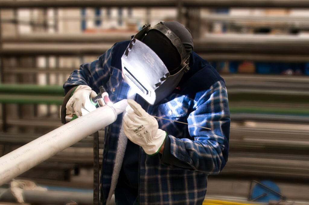 soldadores homologados fontaneria industrial 02